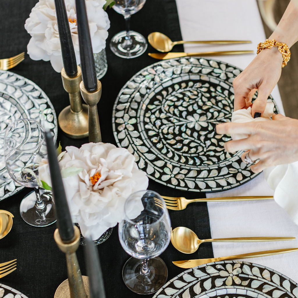 Black Mother of Pearl Charger Plate