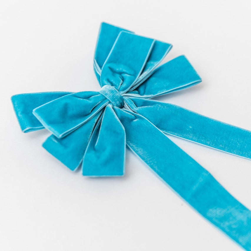 Large Kingfisher Velvet Wreath Bow